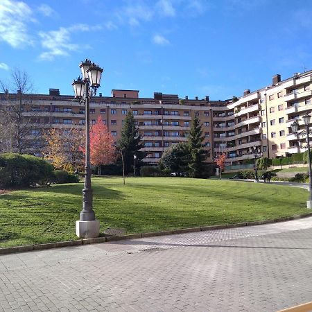 Appartamento Jardines De Vinjoy Oviedo Esterno foto