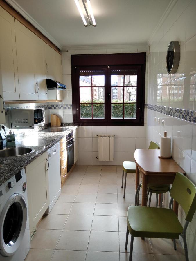 Appartamento Jardines De Vinjoy Oviedo Esterno foto