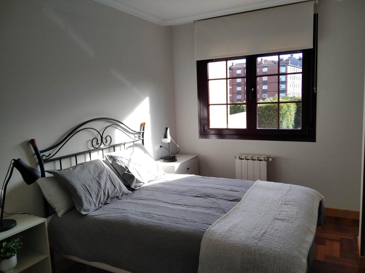 Appartamento Jardines De Vinjoy Oviedo Esterno foto